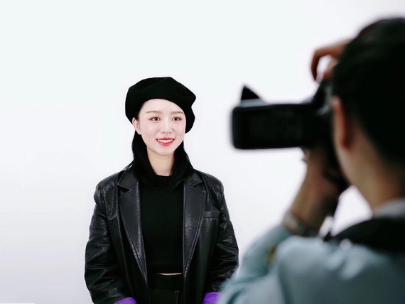 女团LADYBOSS小姐姐们空降登特口腔医院来