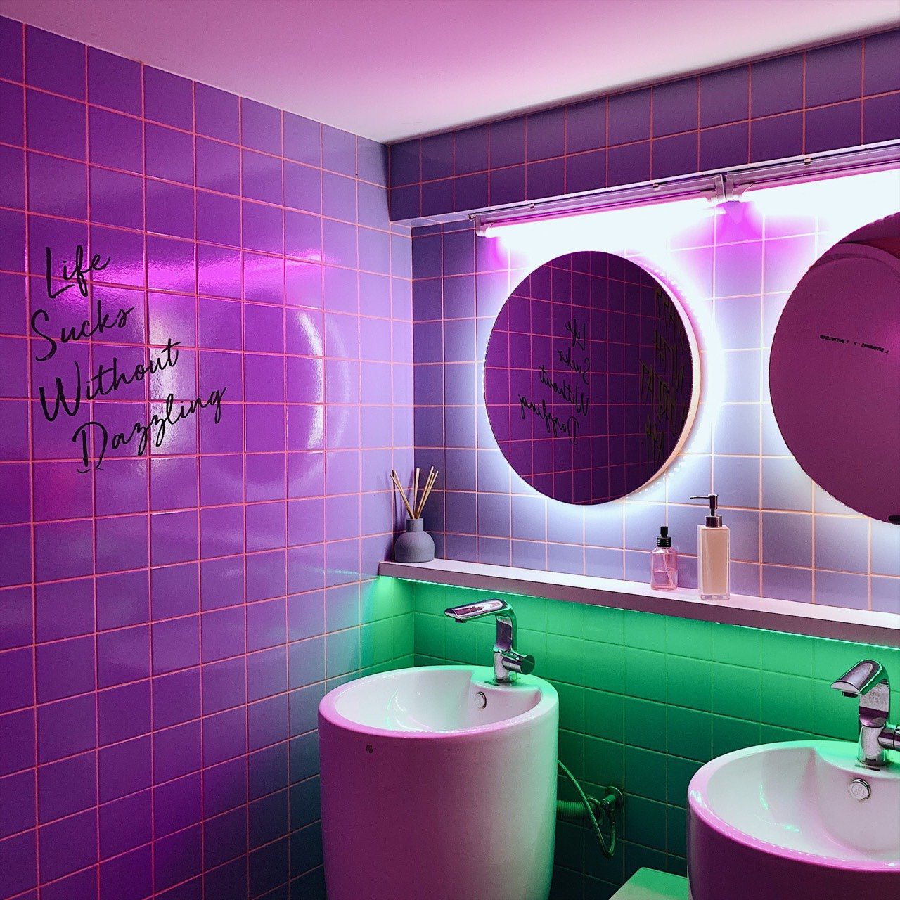 台湾| 台北蒸汽波少女心甜品店