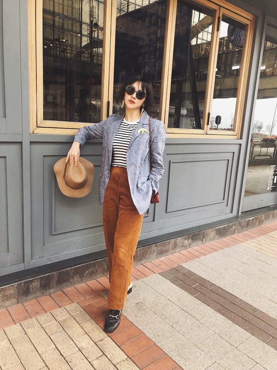 香港对我来说是个比较特别的地方,因为有好朋