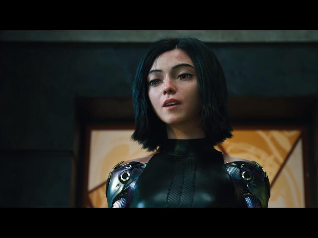 【美商看脸】酷萌战斗天使阿丽塔的脸型竟然结合了两种2019年美学趋势