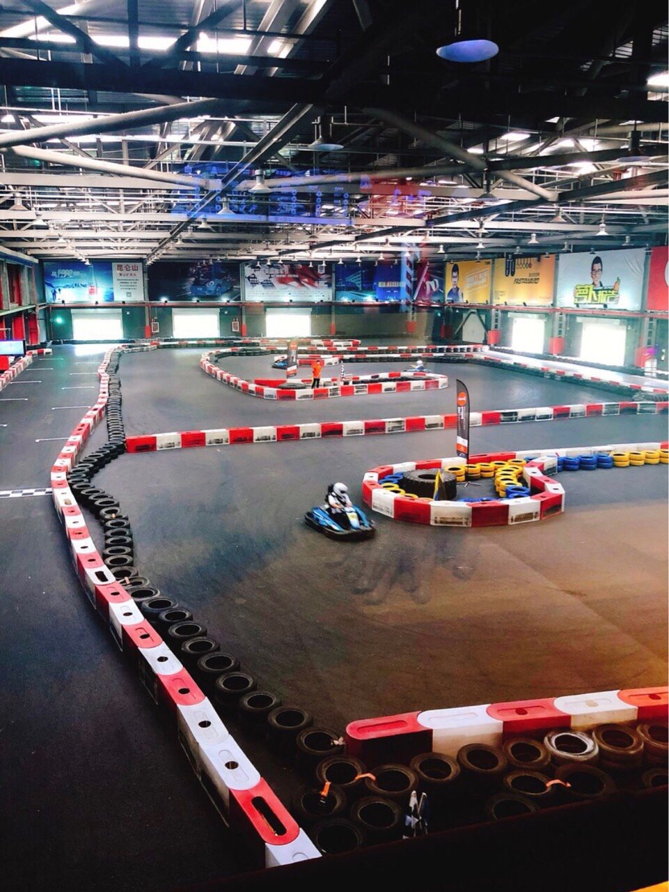北京探店93北京周末好去处|体验卡丁车的速度与激情94_圈子-新氧