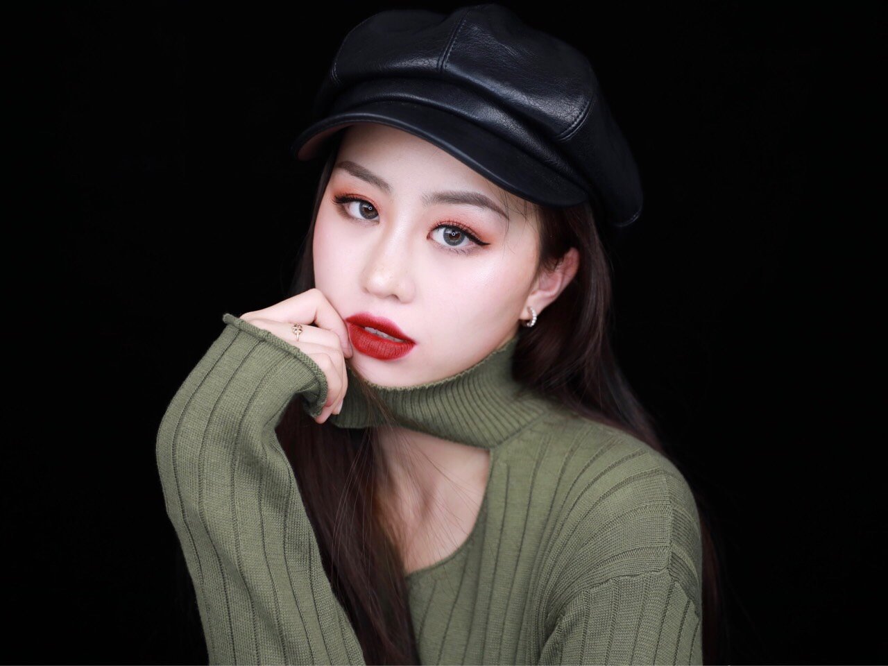 今天装了一把酷算是一个高冷酷帅妆容8