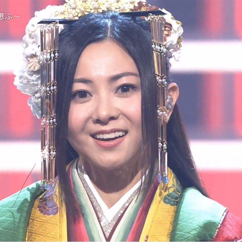 歌姬 归来 是童颜 还是崩坏 长开了还是整容 圈子 新氧美容整形