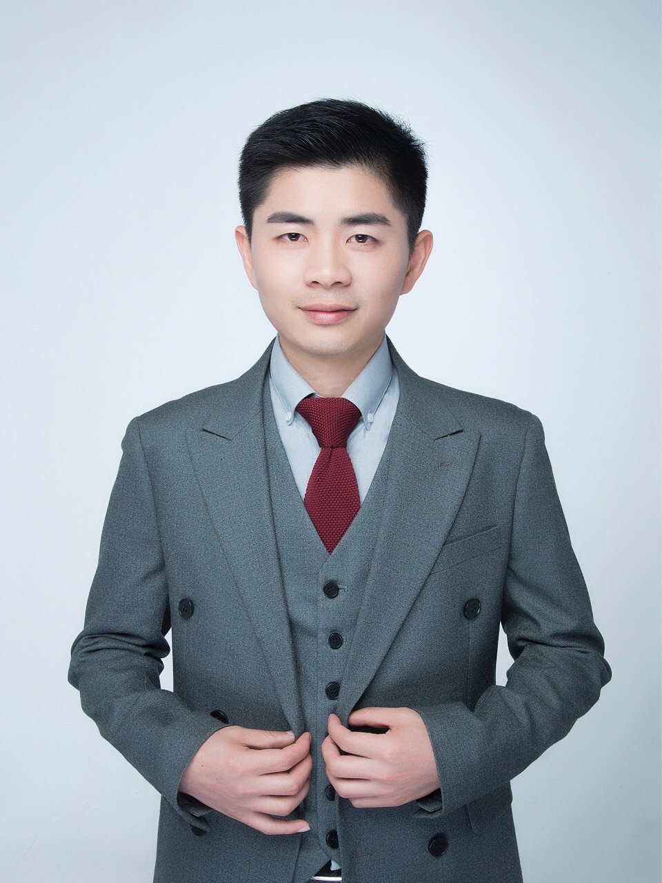 认真工作的男人最帅