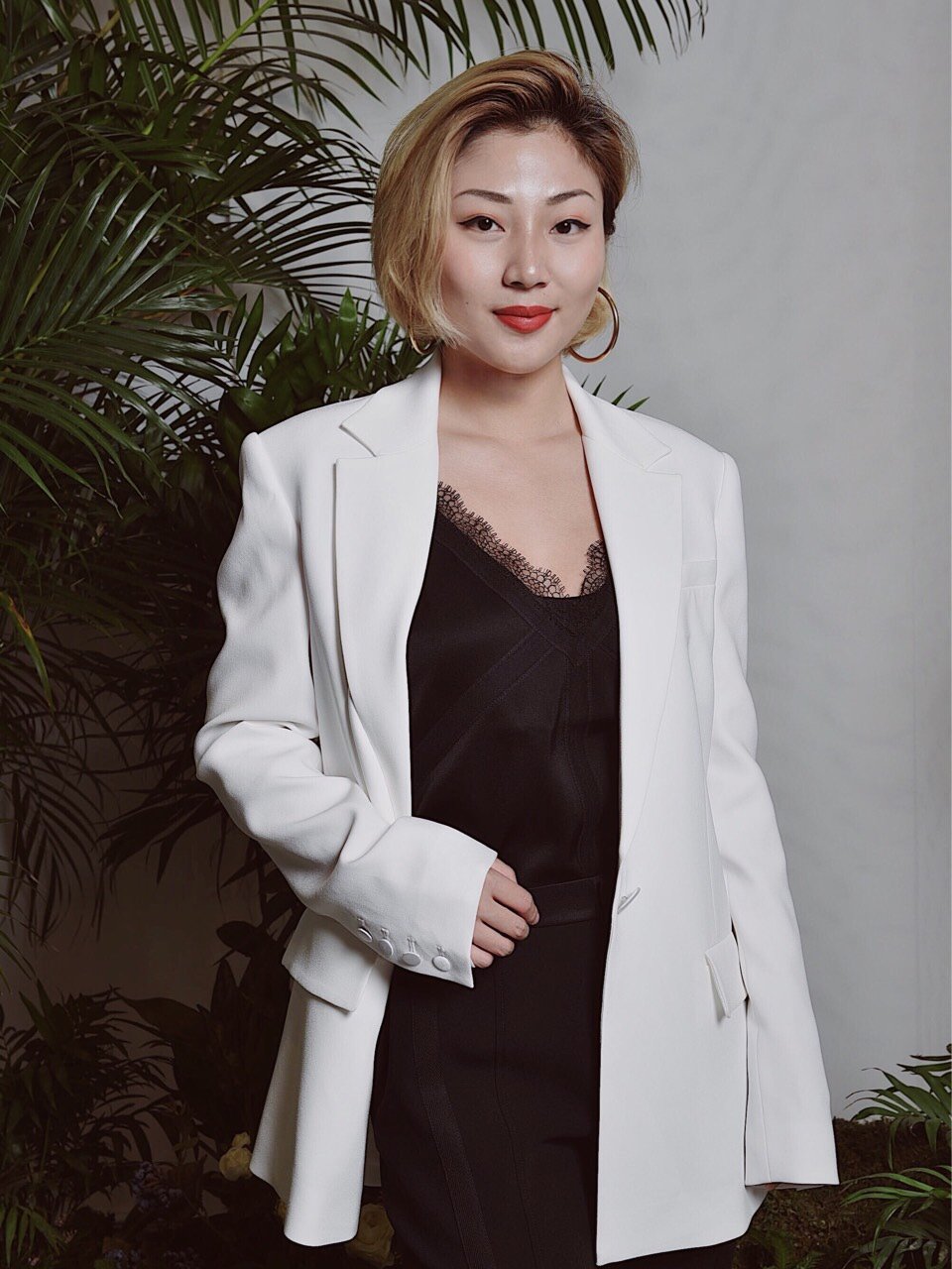 一秒变名媛97jasonwu华丽变装快闪店来了魔都逛_圈子-新氧美容整形