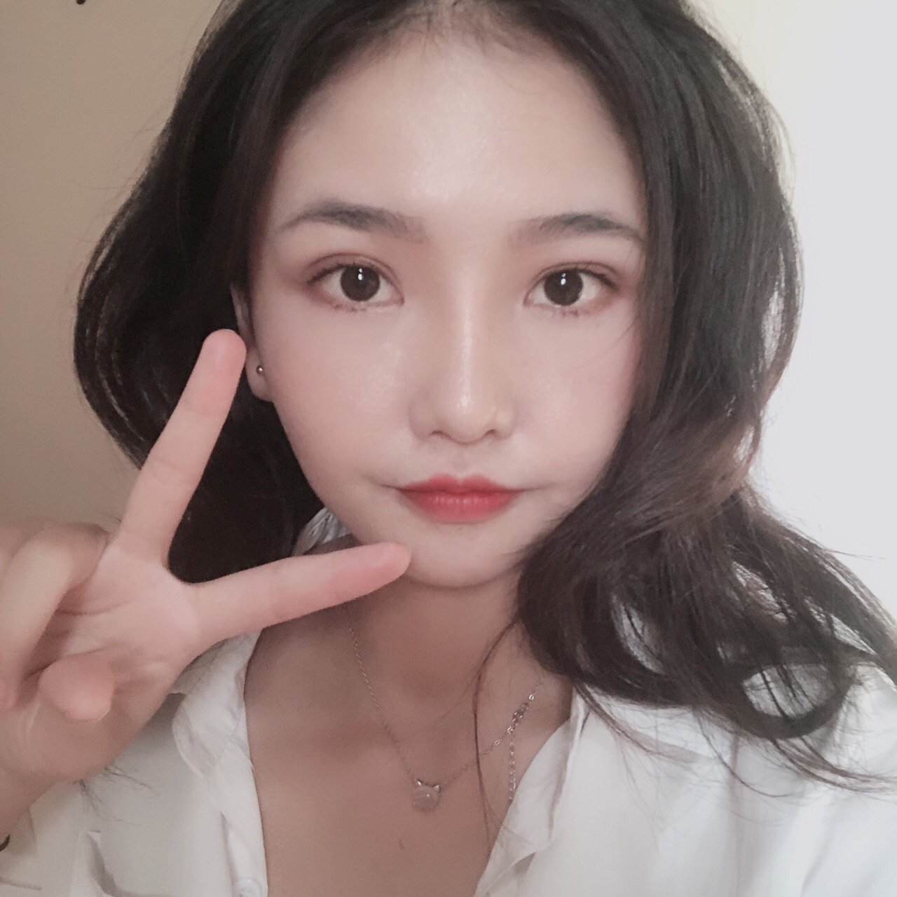 30天手势打卡挑战#欧耶98年老阿姨专业剪刀手~