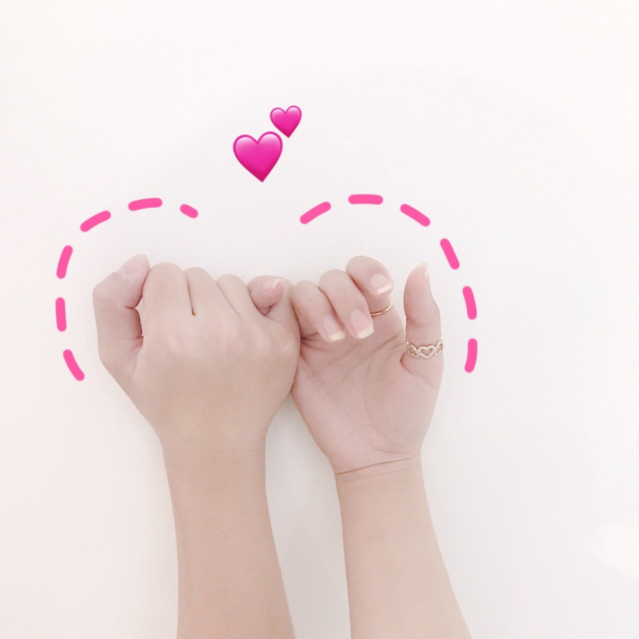 嘉鱼分享|比出爱的ak47双人爱心双倍攻击