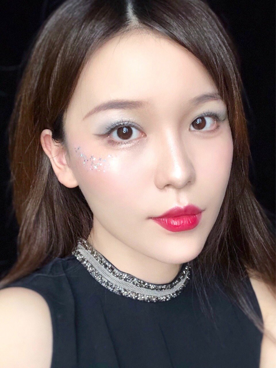 049969♀15仙气十足的冰雪感蓝色妆容画完这_圈子-新氧美容