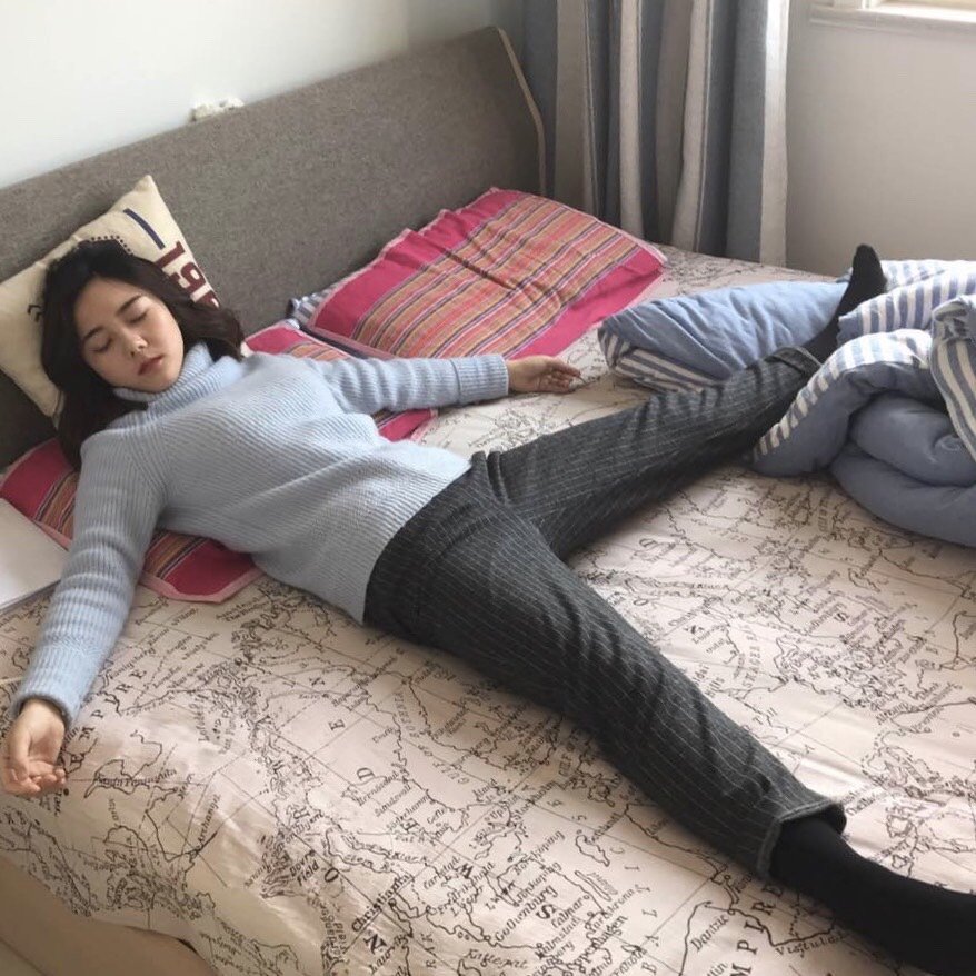 大字睡姿招牌算不算,在我老公手机了一张这样的照片