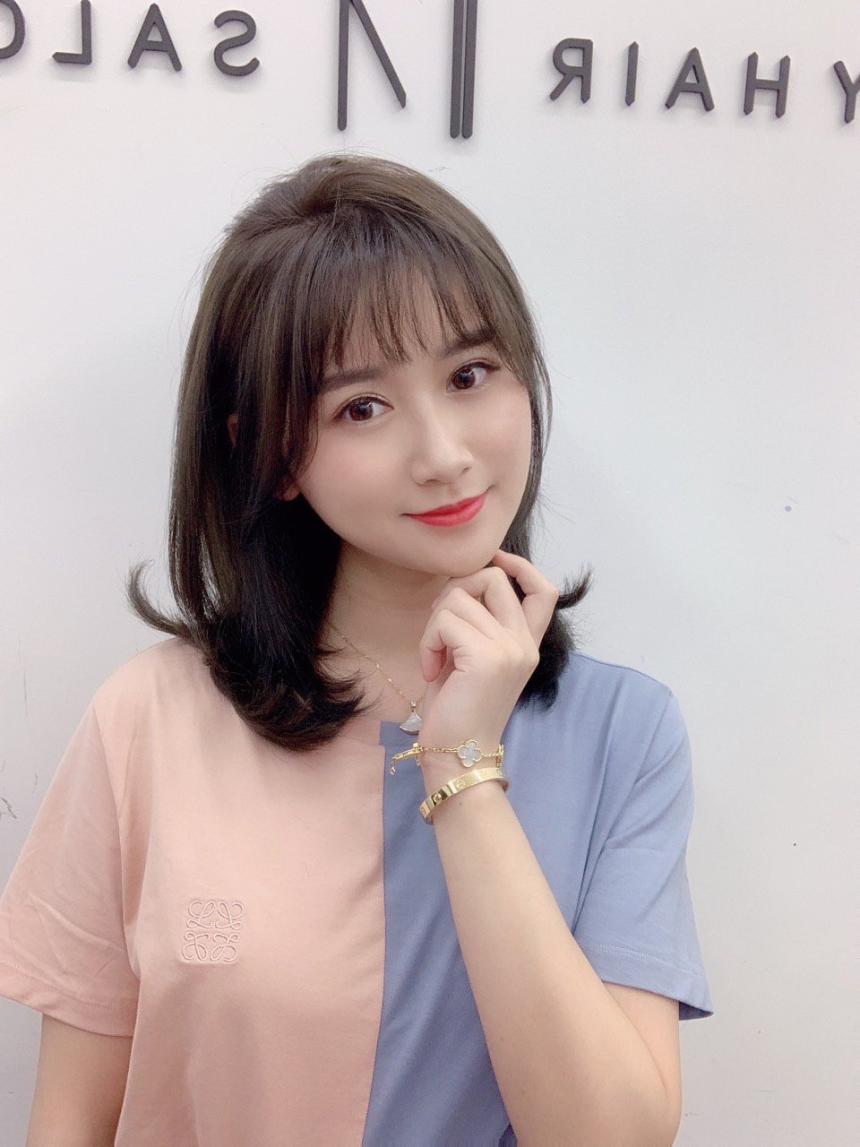 来一波四连拍72这是我的新发型怎么样呀姐妹们!_圈子-新氧美容整形