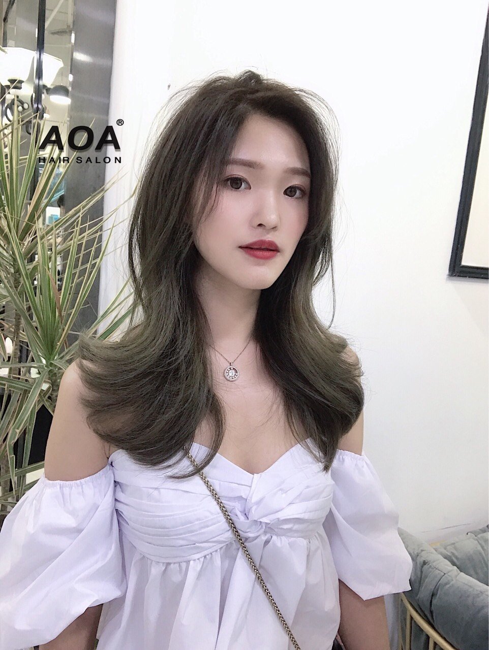 抹茶青灰色,非常适合广大小仙女029969♀15们的需求—_圈子