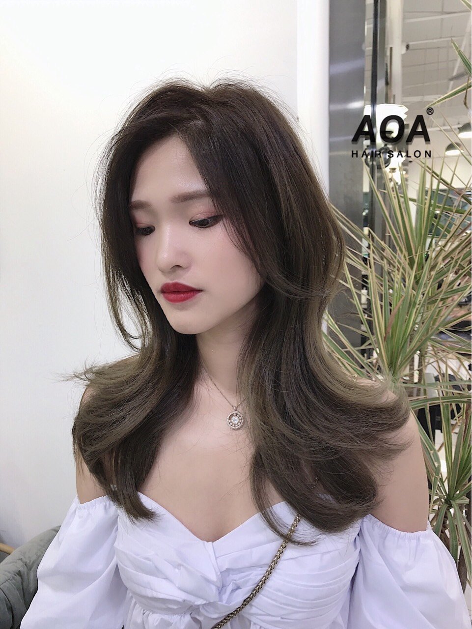 抹茶青灰色,非常适合广大小仙女029969♀15们的需求—_圈子