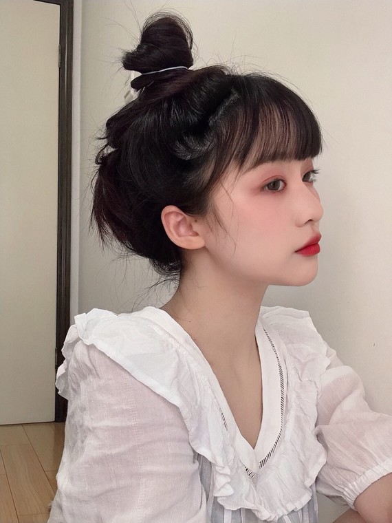 这个软糯小白兔妆容也太可爱了叭