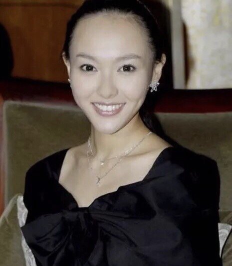 唐嫣的变脸历程?普通女孩如何参考