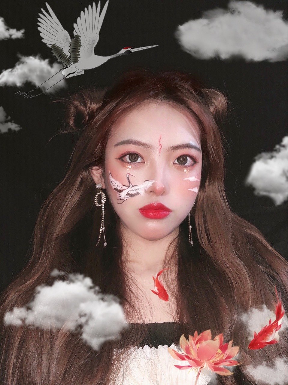 原来在脸上画画这么好看!国风元素仙鹤妆!