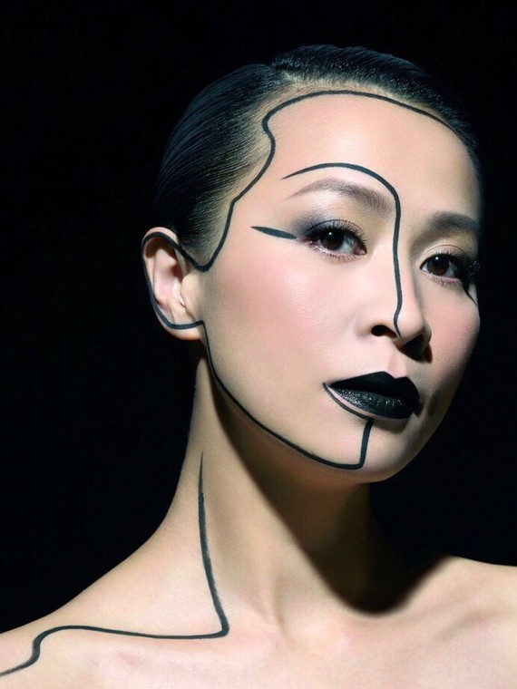 图一是angelababy日常妆,图二是王菲化妆师zing给ab画的妆 ♀"因为凡