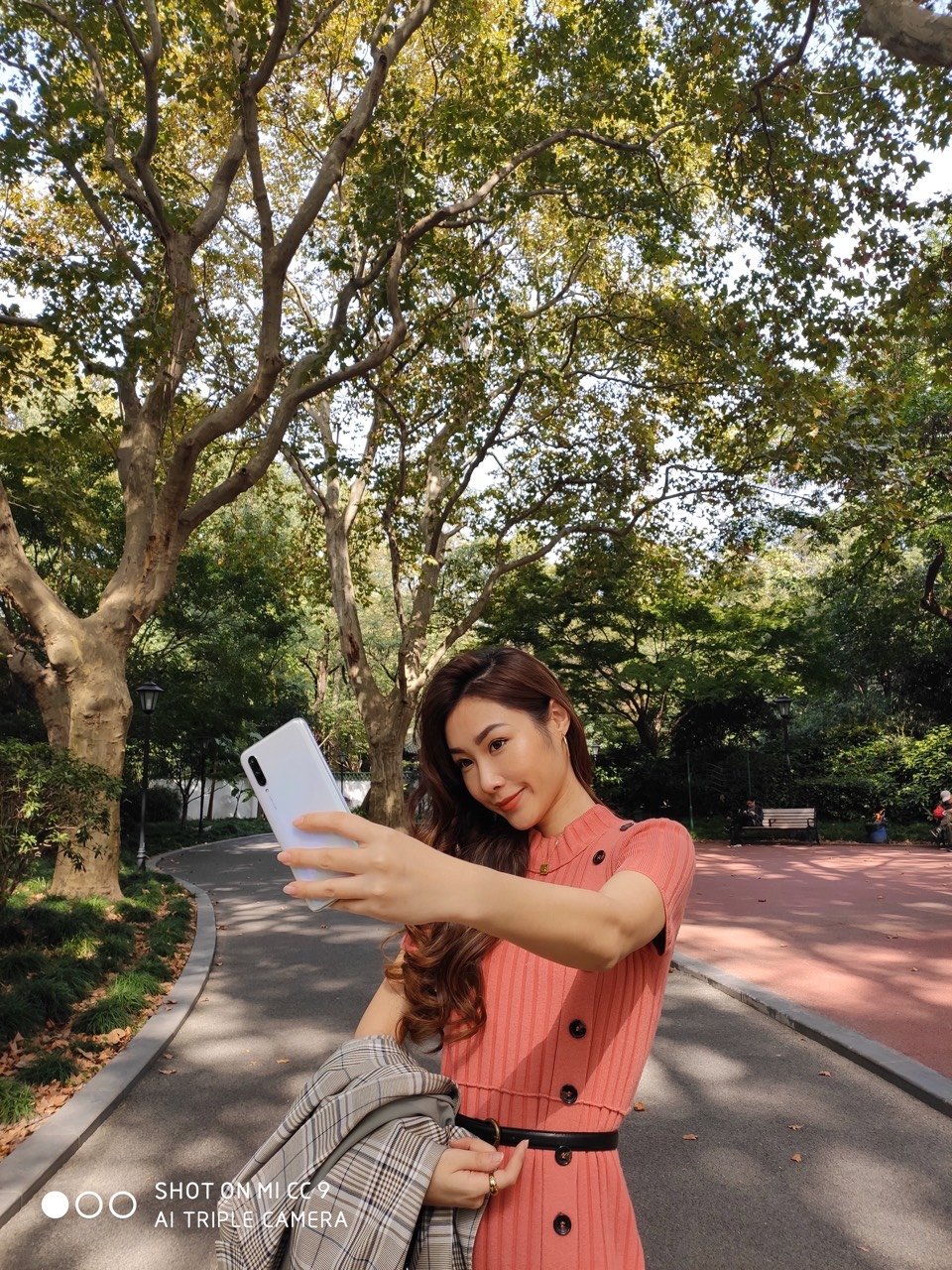 心血来潮想去试试ol风混搭自然森林拍出来是种什么感觉 拍日常生活照