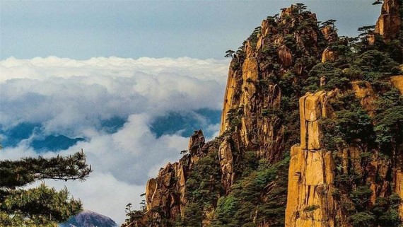 中国山峰7215一处比一处壮观
