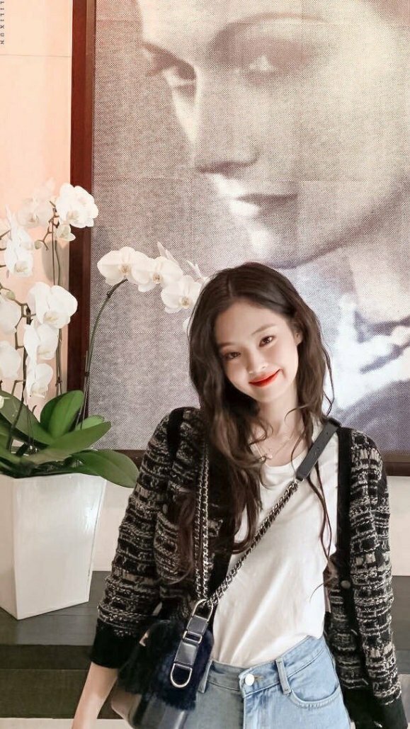 金珍妮—又甜又凶的人间香奈儿