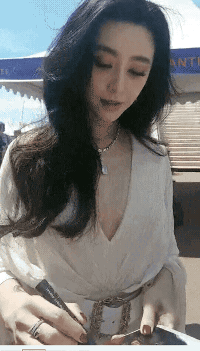 不少人感慨,这个时代,好像没再出什么大美人了.