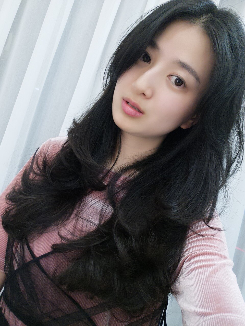 大五官惊艳,小五官耐看