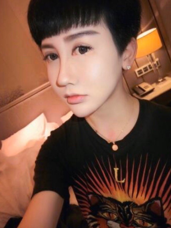 脸部线条越尖利,越容易营造出假脸的视觉感受