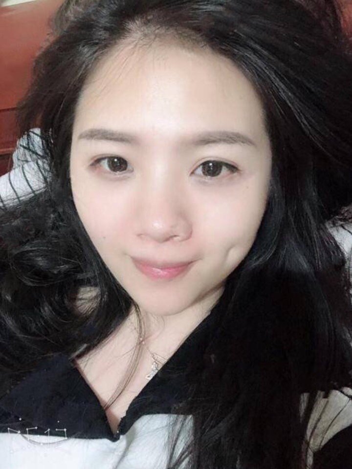 今天拍了自拍,发了朋友圈,得到了一度好评.