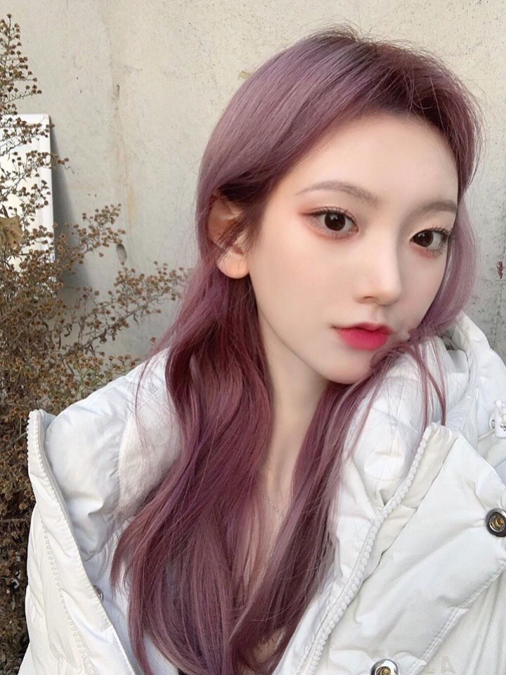 喜欢那种自然又气质的英气眉毛,无奈自己手残画不出来