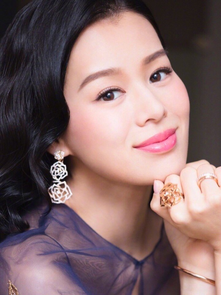 总所周知,港星胡杏儿_圈子-新氧美容整形