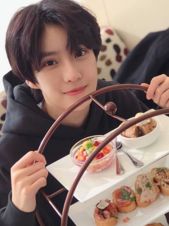 今晚看《青春有你2》第三次公演票人环节,林凡给票