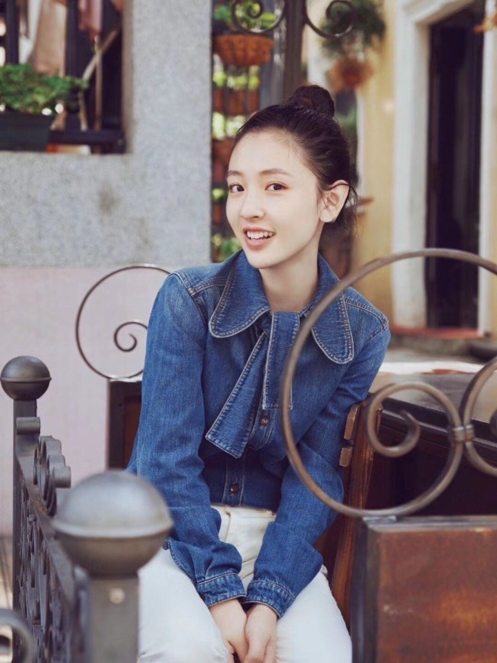 吴倩这么漂亮怎么就红不了