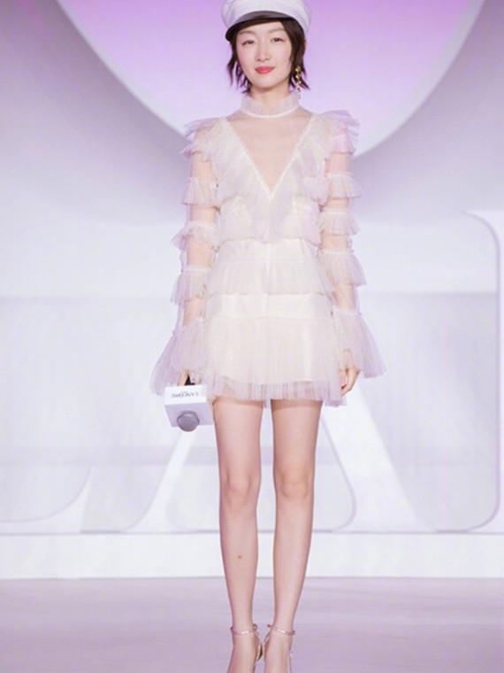 晒出你的"女团腿"