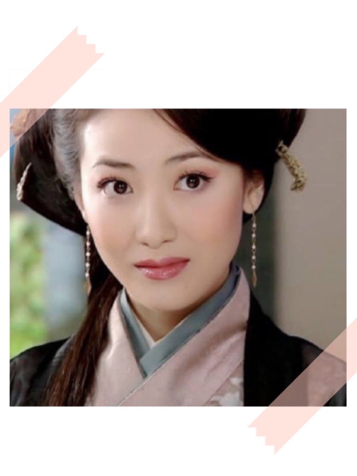 在网红滤镜下,陈紫函如网友的夸赞一样,年轻,漂亮,看这张脸和苗条的