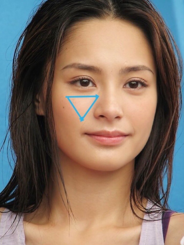五官太紧凑影响颜值明艳又清纯,阿娇的脸完全在我审_圈子-新氧美容