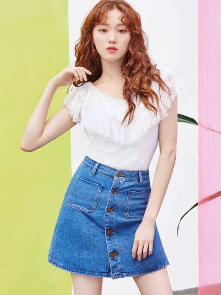 熟悉李圣经的人都知道,她本是模特出身,身材好不是一_圈子-新氧美容