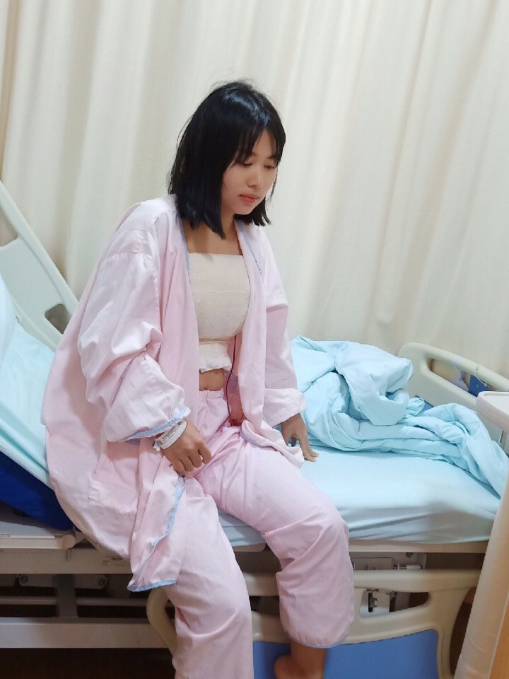 从小胸部就小,生完孩子,断奶后干煸下垂,很无奈不好_圈子-新氧美容