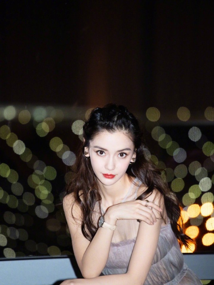 7515中德混血的angelababy长相一直备受关注_圈子-新氧美容整形