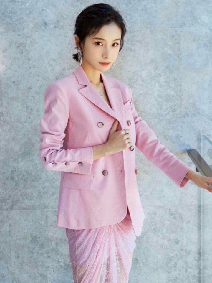 9090作为新生代的女演员,姜梓新可以说是潜力十足了,_圈子-新氧