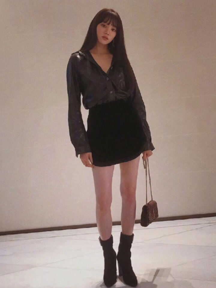 晒出你的"女团腿"