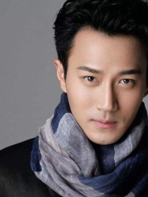 男生双眼皮开眼角!双眼皮!