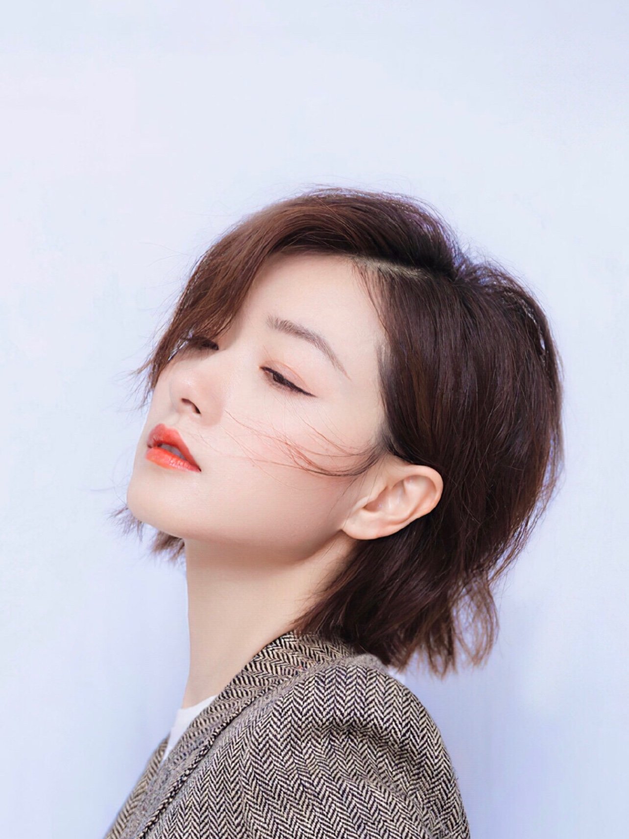 万茜 你的侧颜真是迷倒众人