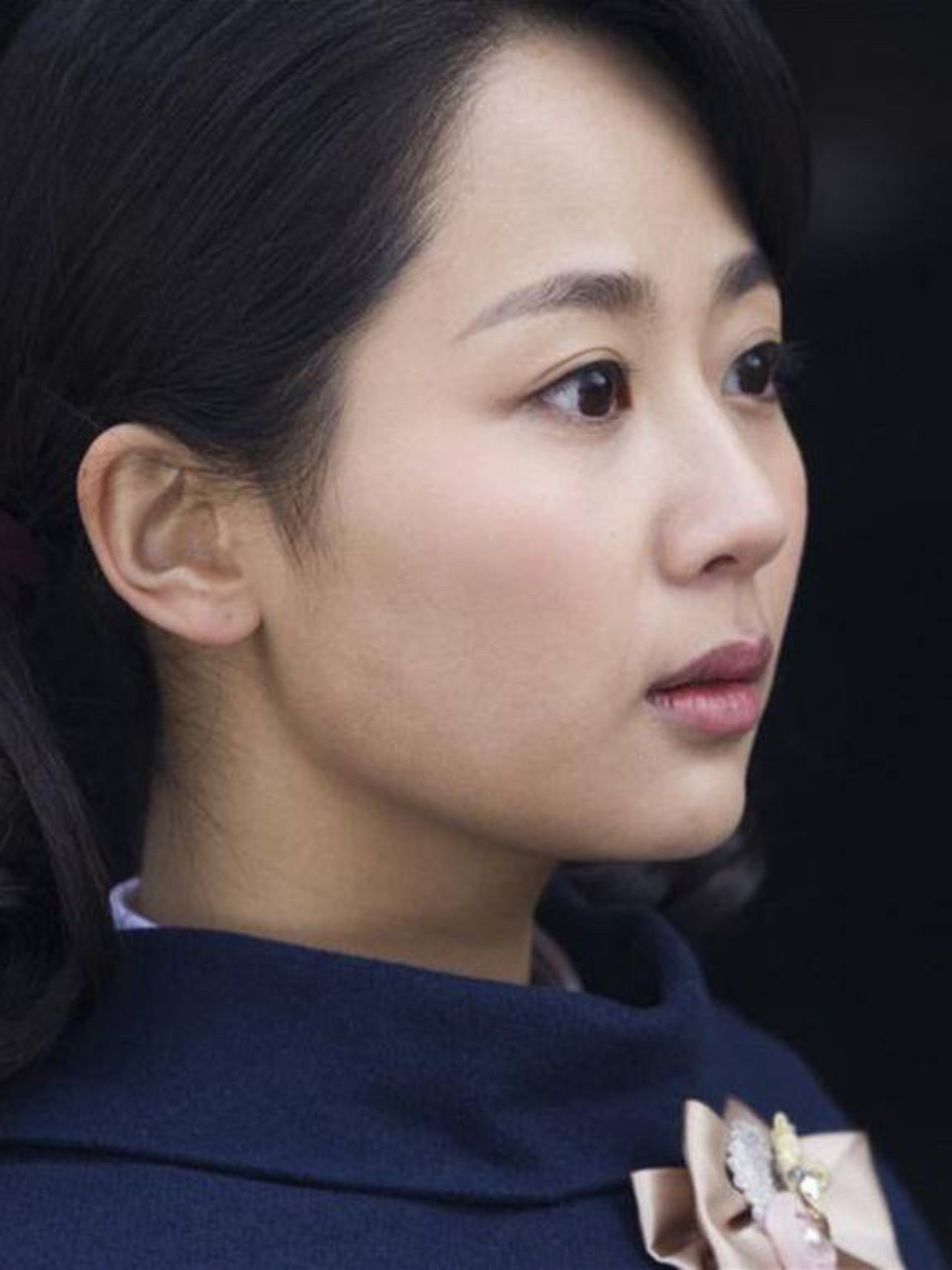 78一张好看的侧脸离不开鼻子下巴和嘴唇带来的整体协调感