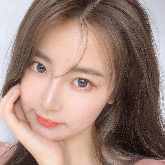 用的是施华蔻蜜糖醇棕染出来是个带青灰调的棕色我是黄_圈子-新氧美容