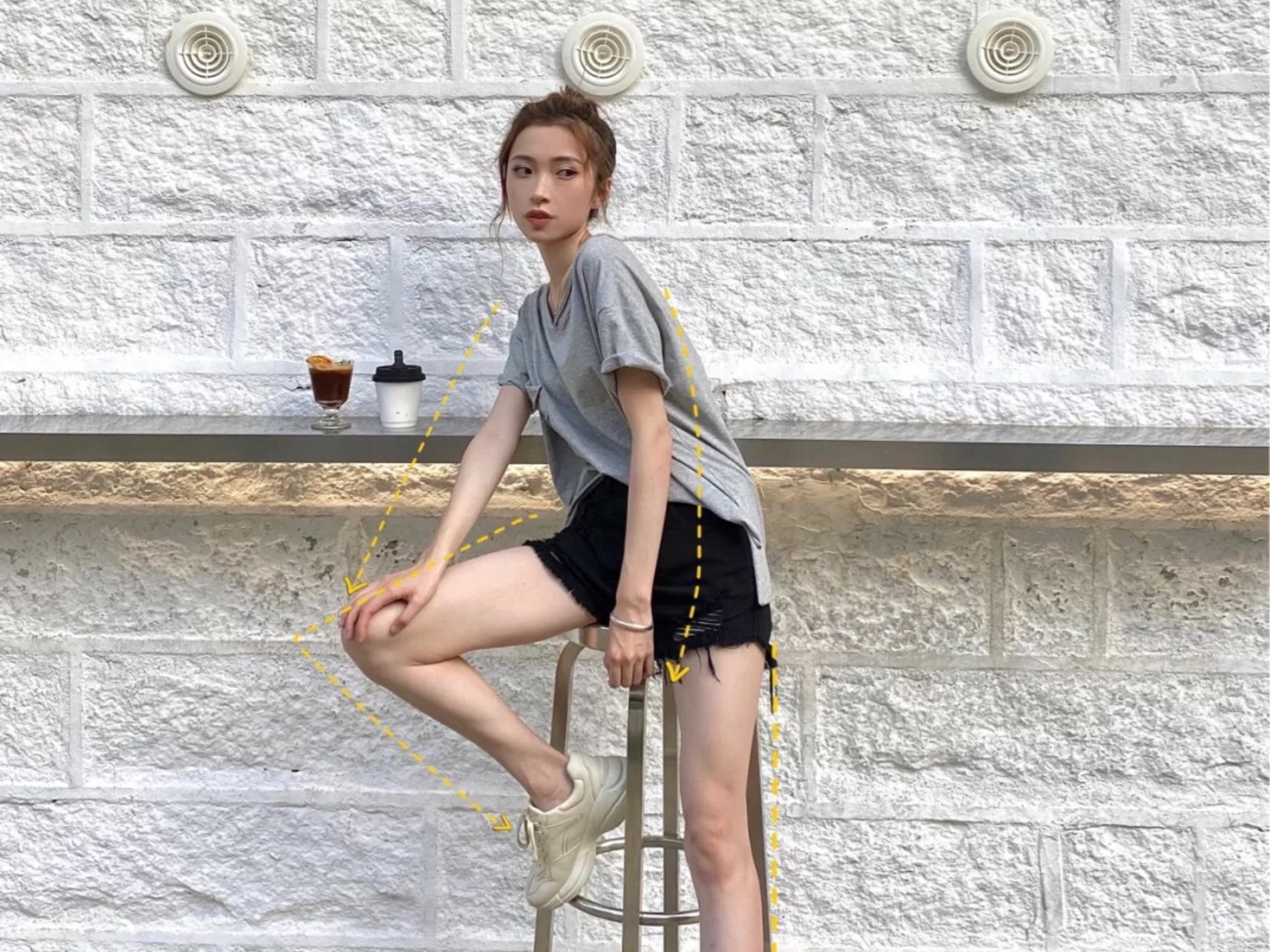 探店拍照pose图文集大长腿坐 姿拍照