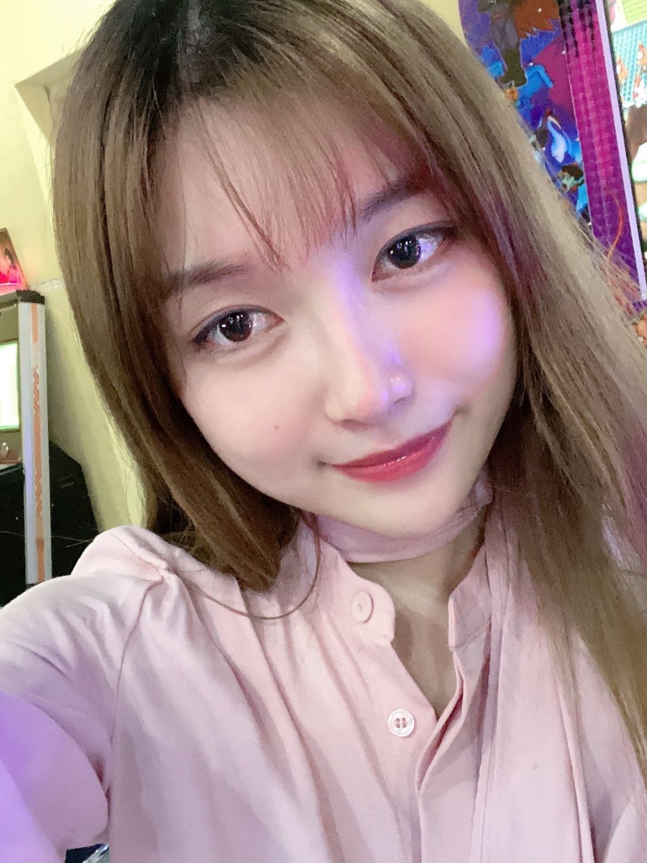 今天直接素颜出个门,做完祛斑脸上没有小瑕疵了,出门_圈子-新氧美容