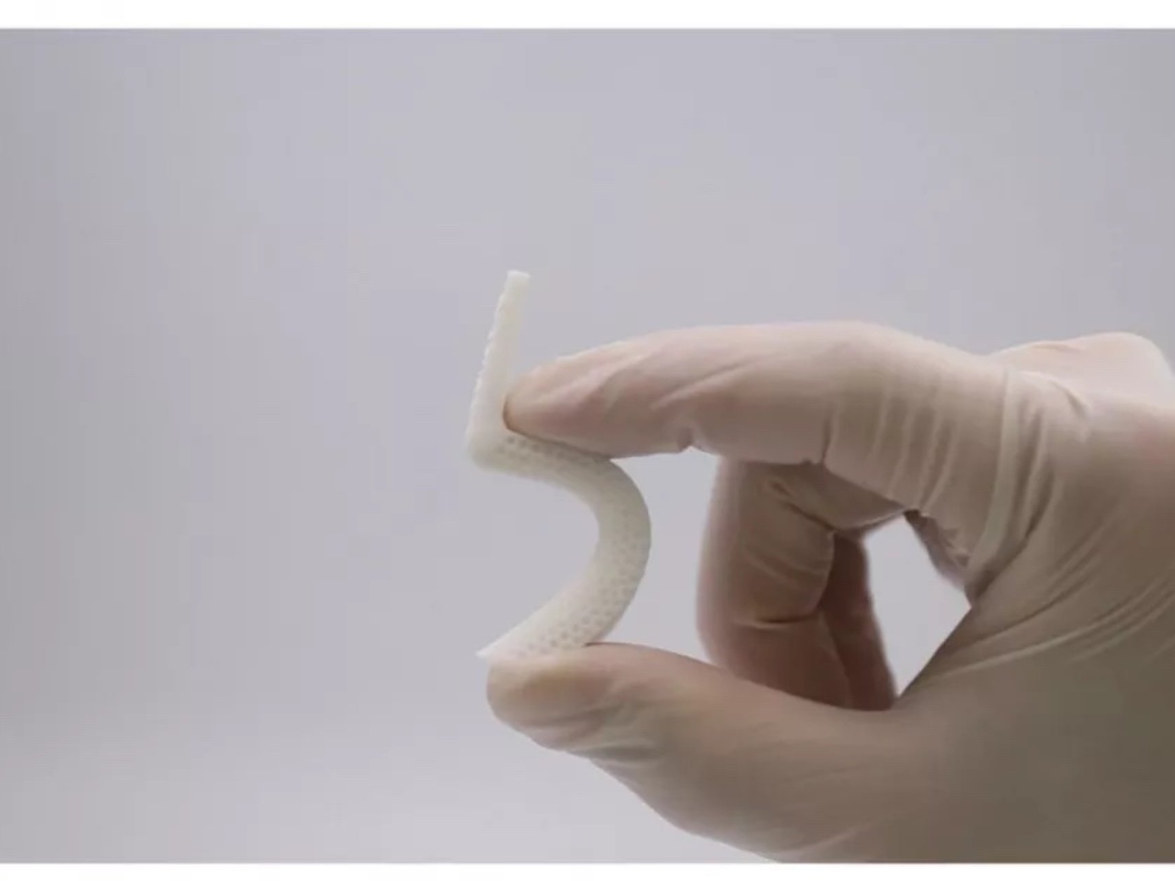 今天为大家推荐一款隆鼻假体-超体