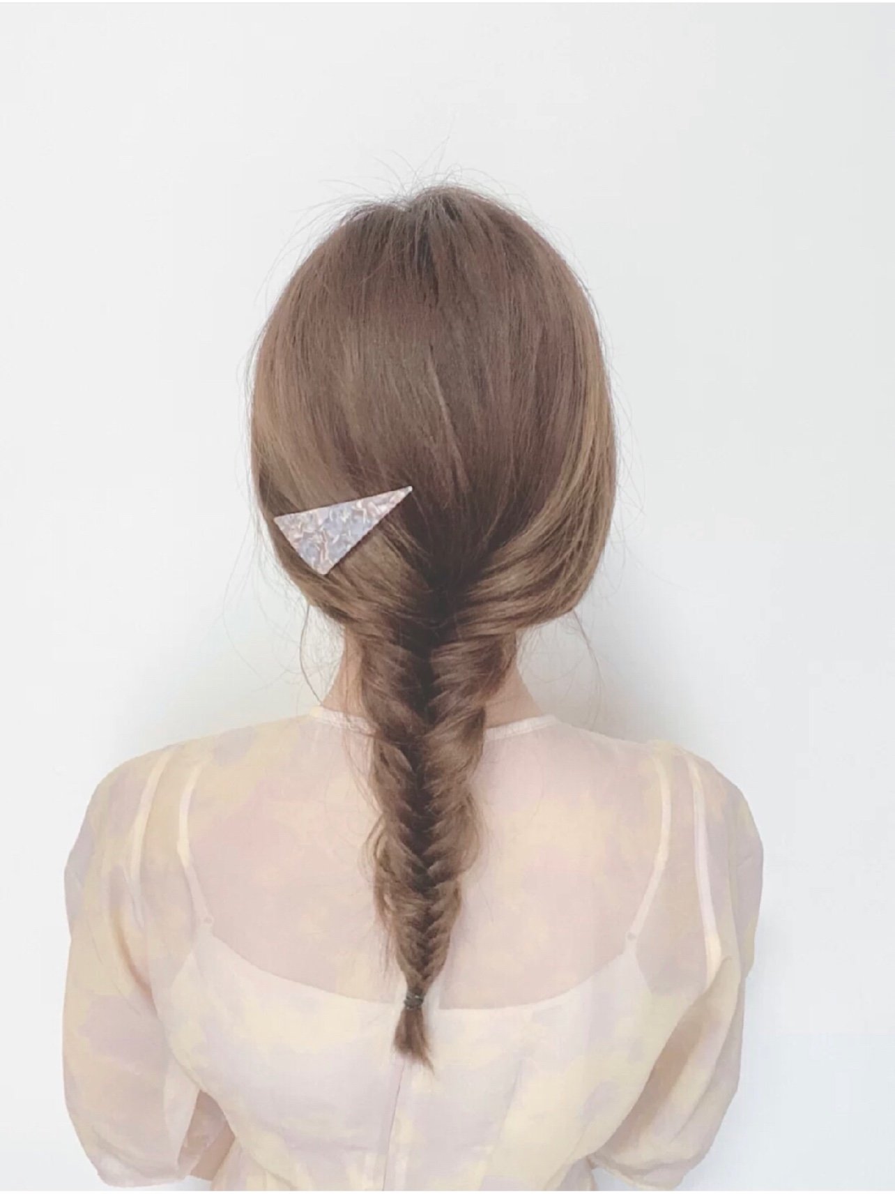 4款日常通勤发型|温柔小姐姐背影杀编发