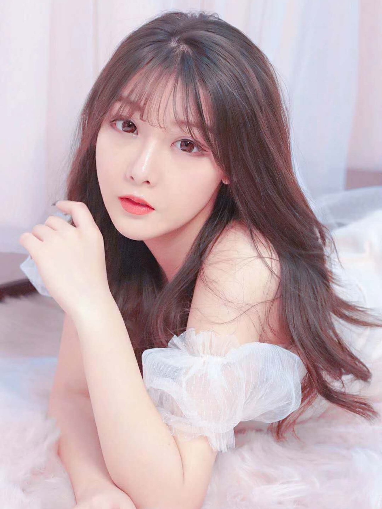 打完玻尿酸后皮肤看起来很丰盈饱满,现在整个人都年轻_圈子-新氧美容