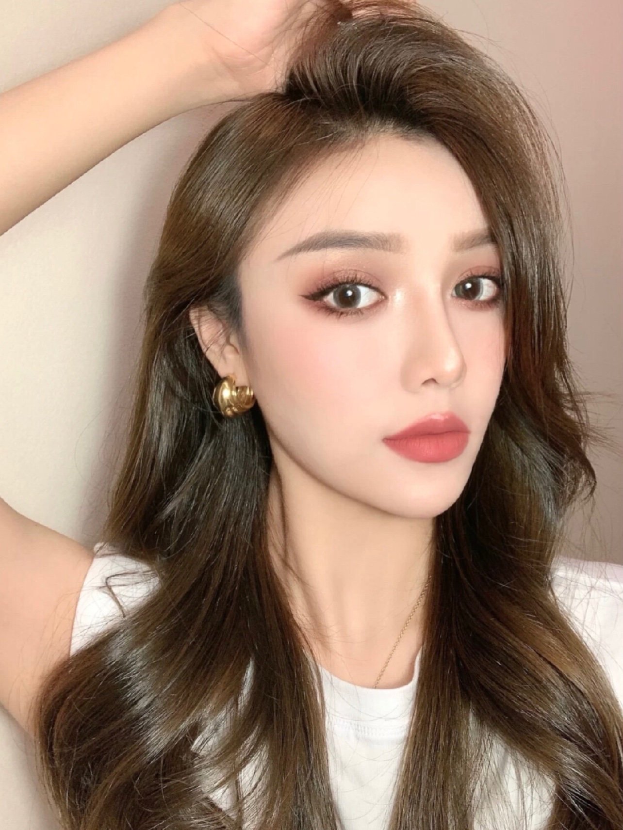 高级感满分直男都超爱的干玫瑰混血妆容了