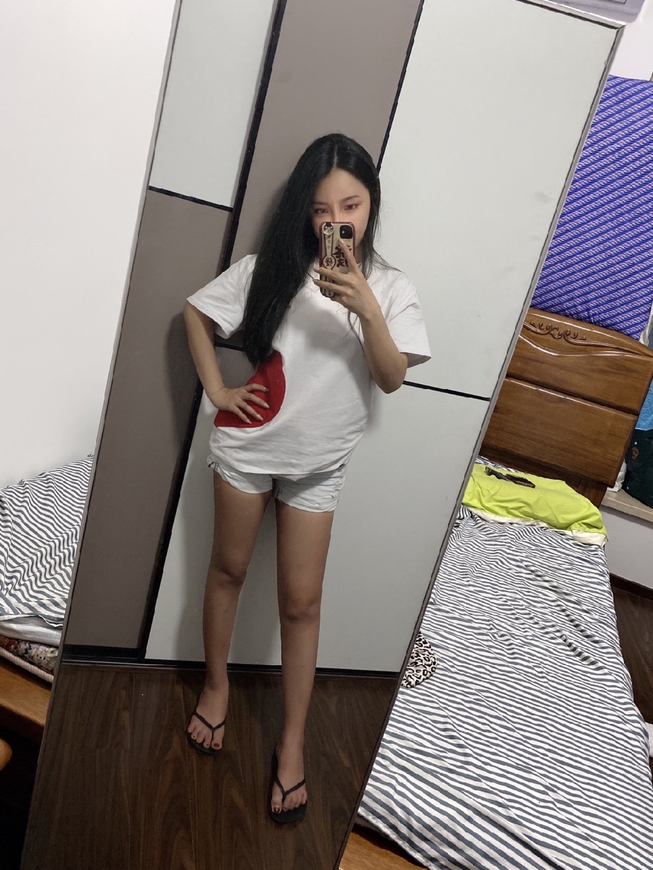 晒出你的女团腿